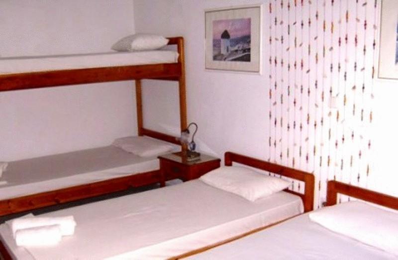 Albatross Hotel Livadi  Kamer foto