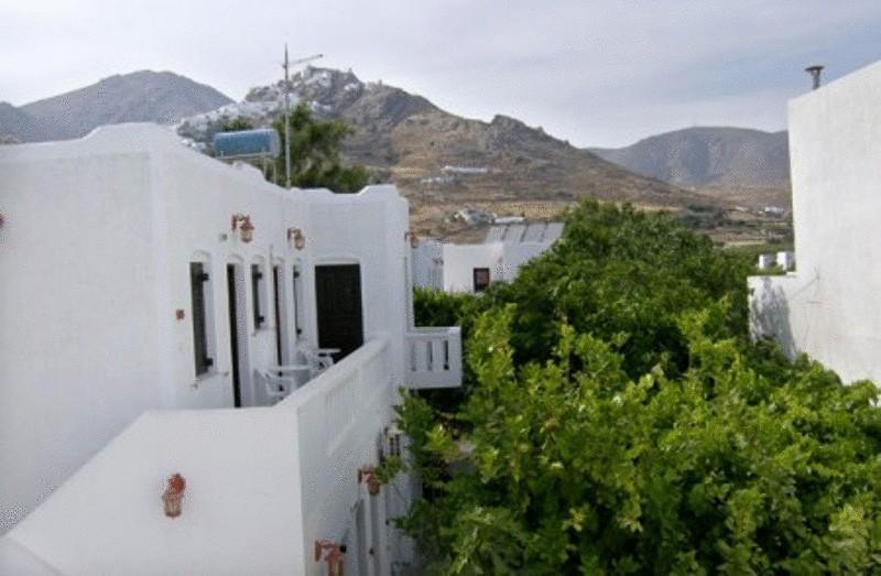Albatross Hotel Livadi  Buitenkant foto